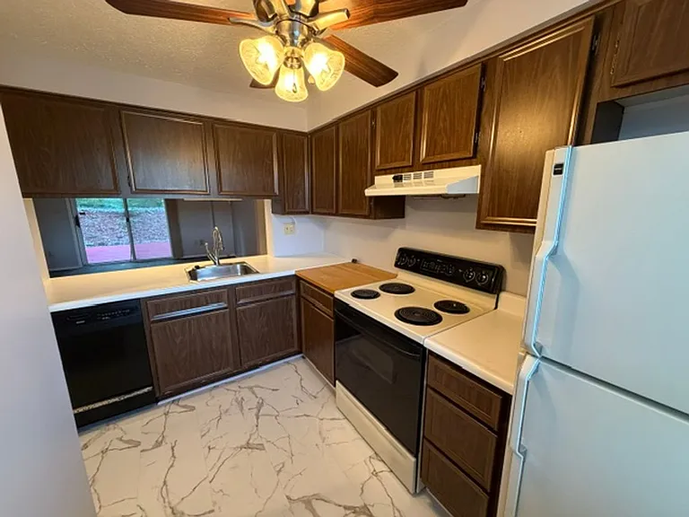 29 Shadow Dr — Photo 10