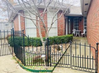 920 Pinebrooke Ct, Norman, OK 73072