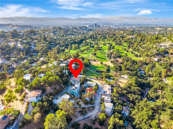 4330 Alhama Dr, Woodland Hills, CA 91364