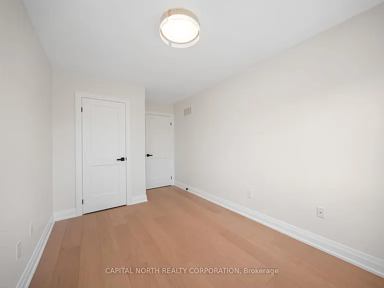 231 Venice Gate Dr — Photo 28