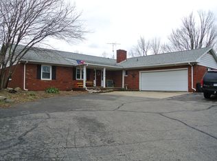 10899 Buno Rd, Brighton, MI 48114