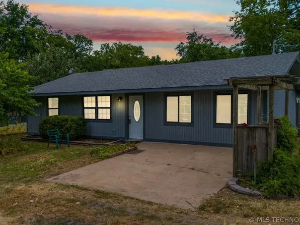 35639 Circle Dr, Vinita, OK 74301