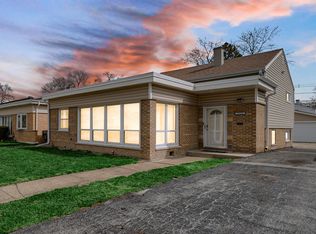 15533 Ellis Ave, Dolton, IL 60419