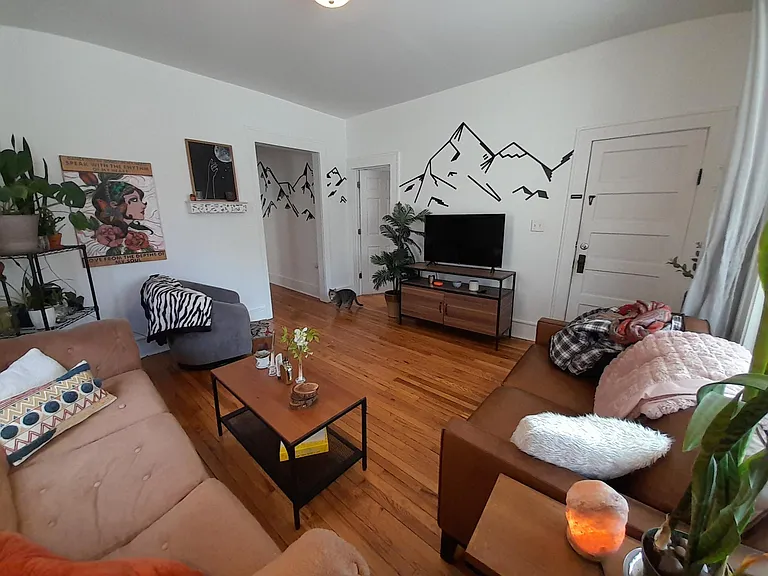 1627 Adams St NE #1 — Photo 2