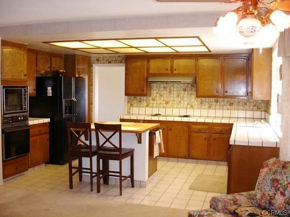 3rd image of 9617 Carrari Ct