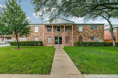 235 W Silver Sands Dr Photo 1