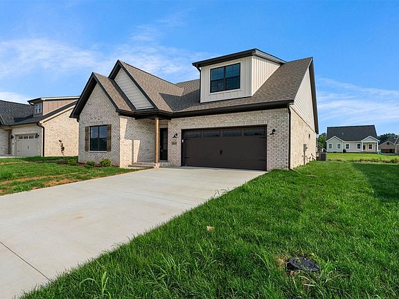 2nd image of 2658 Mendenhall Way