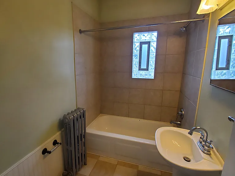 3701 Woodland Ave #4 — Photo 4