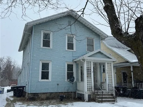 92 Chapin St, Canandaigua, NY 14424