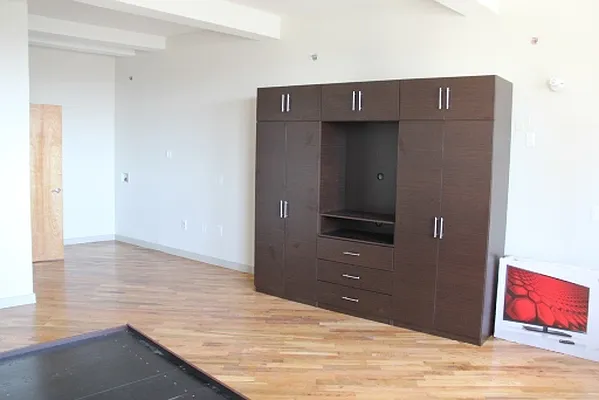 Rented by 5 Boro Realty Corp | media 26