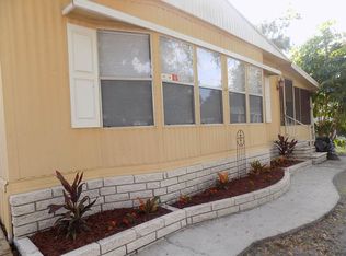 8801 Deeplands Rd, Tampa, FL 33635