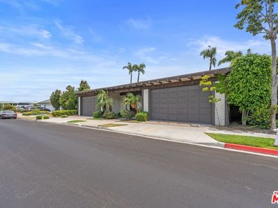 1542 Galaxy Dr, Newport Beach, CA, 92660