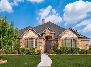 1105 Manchester Dr, Mansfield, TX 76063