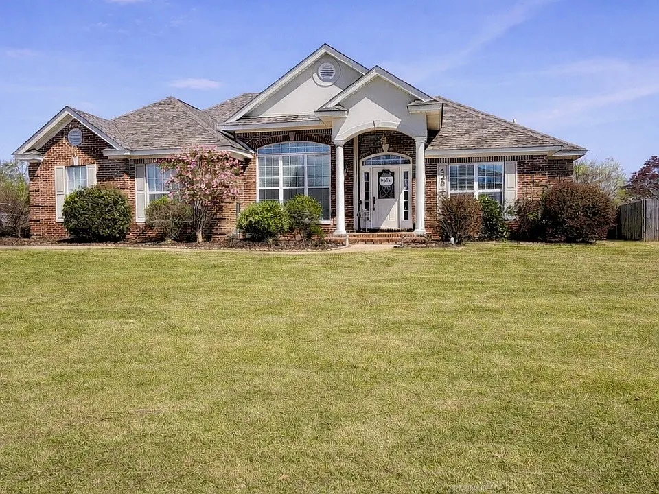 428 Maribeth Loop