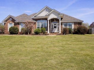 428 Maribeth Loop, Deatsville, AL 36022