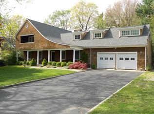 10 Echo Dr, Darien, CT 06820