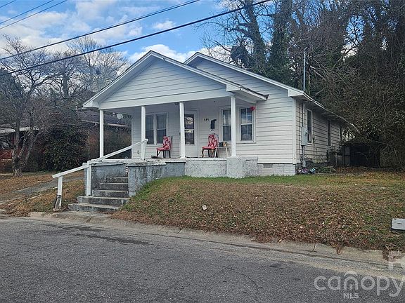 4th image of 804 Isler St