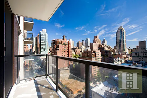 Sold by Halstead Real Estate | media 5
