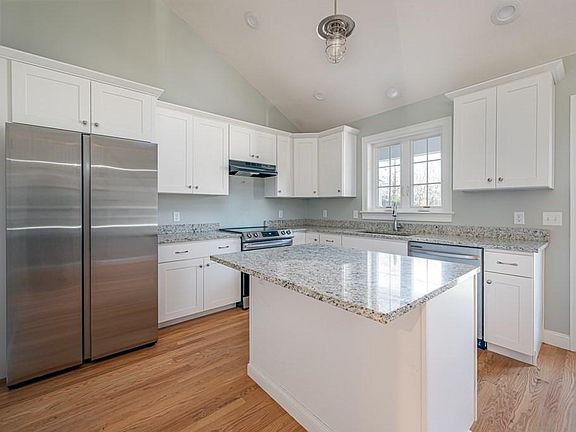 5th image of 5 Turtle Ln #5