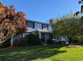 56 Drake Ln, Fairfield, CT 06824