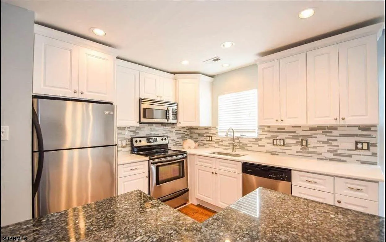 2 bed, 2.0 bath, $37,000 — Photo 4