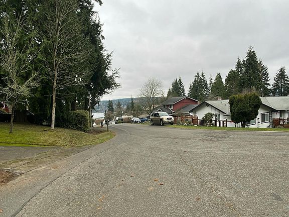 5th image of 26453 Kingsview Loop NE