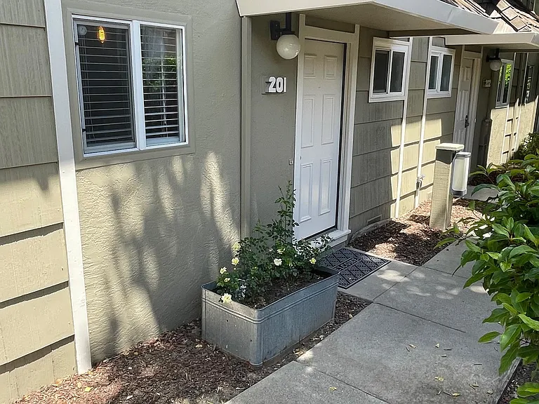 394 Ilo Ln #201 — Photo 30