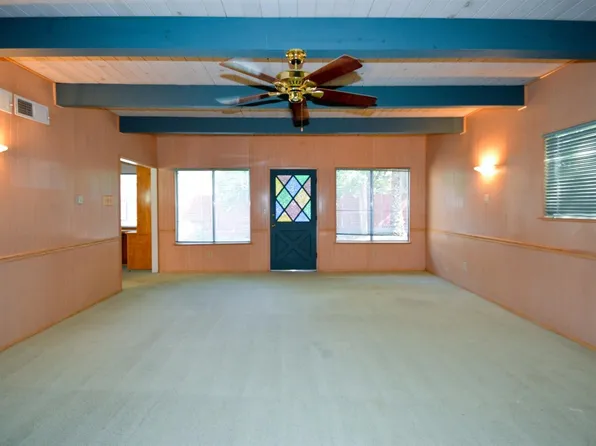 6 W Loretta Ave, Stockton, CA 95207