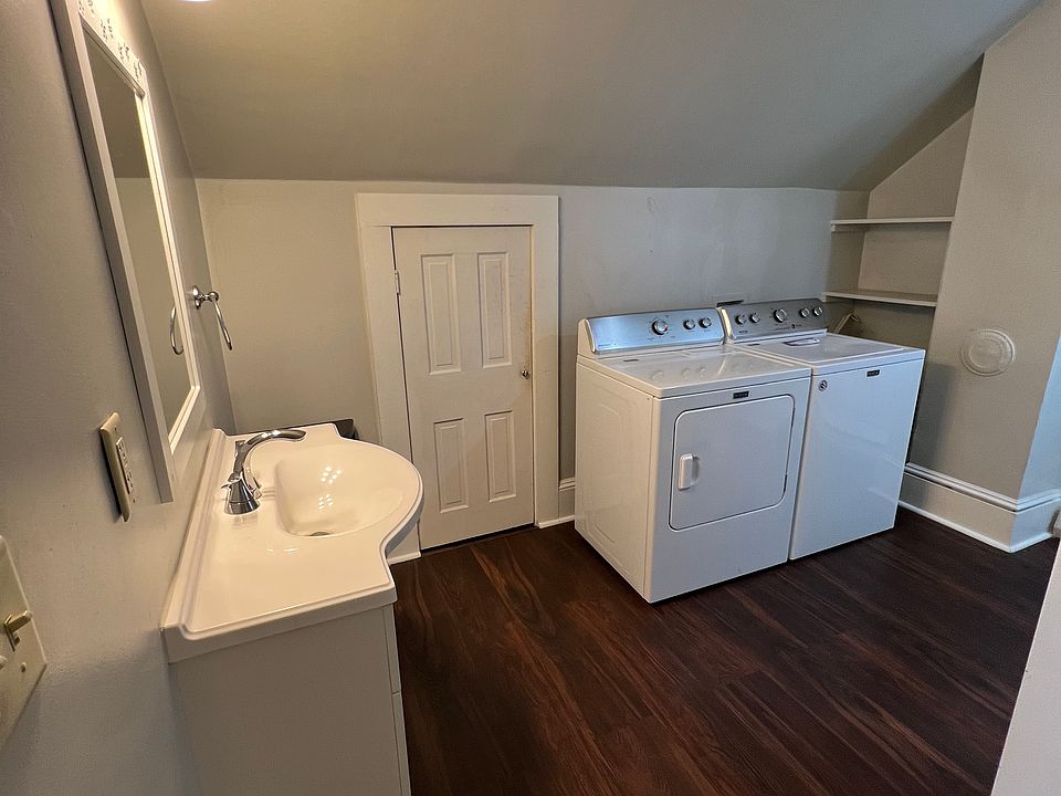 1st image of 1213 Chestnut St #B