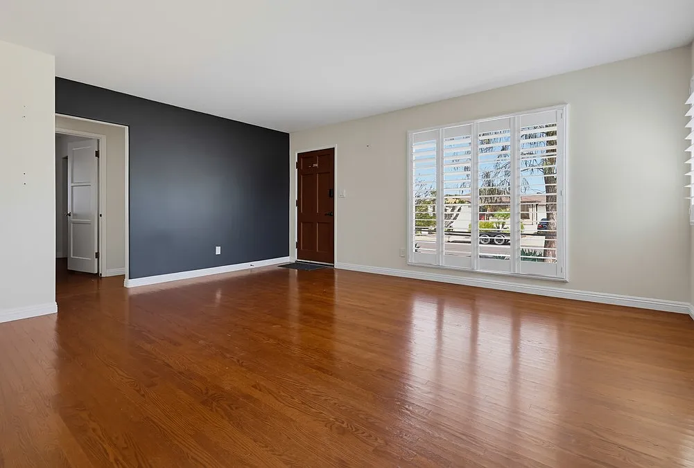 3 bed, 1572 sqft, $4,150 — Photo 4