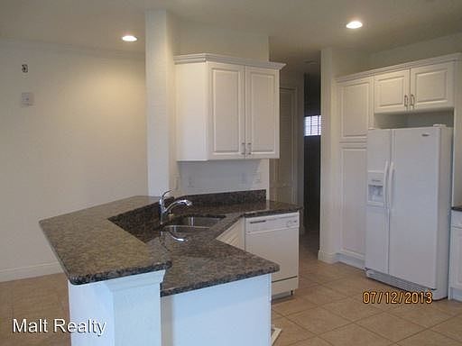 4th image of 4529 Dalmahoy Ct APT 401