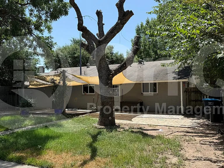 2501 Yucca Ave — Photo 18