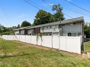 Quinnipiac Gardens, New Haven, CT 06513