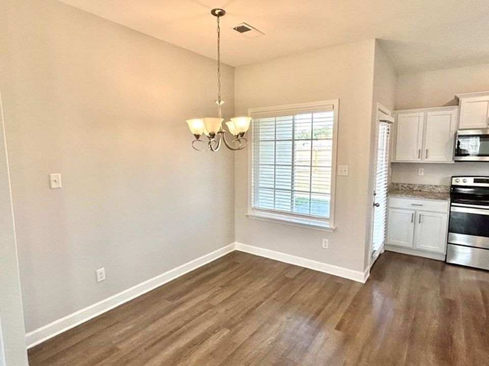 MatthewDrive5802 5802 Matthew Dr Horn Lake, MS Zillow Apartments