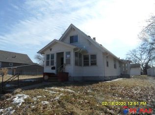 3827 Drexel St, Omaha, NE 68107