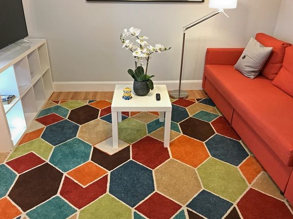 130 W 8th St APT 3A