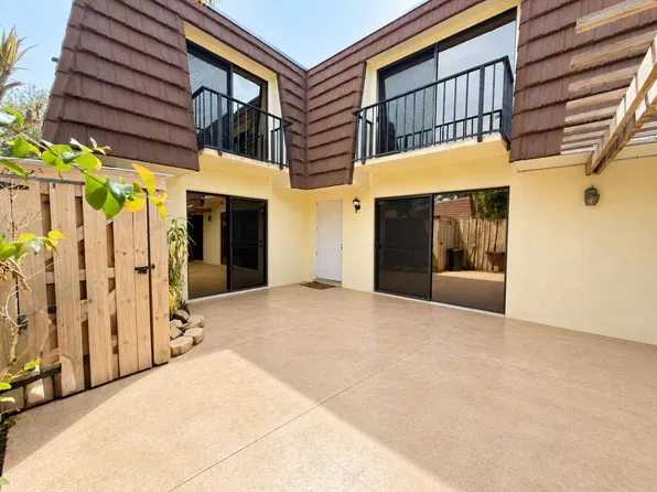 710 7th Lane, Palm Beach Gardens, FL 33418