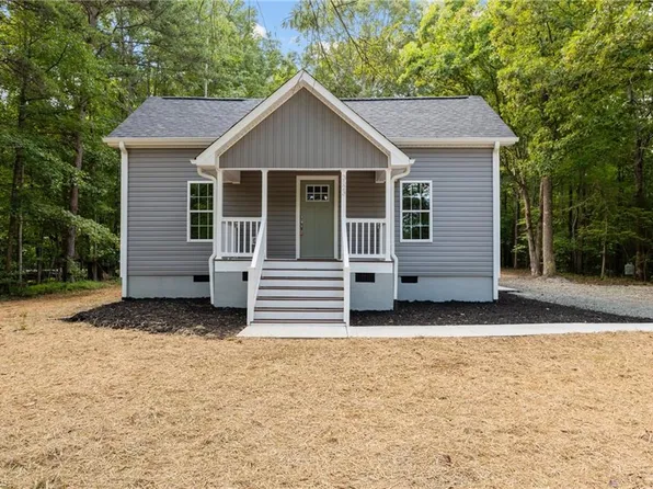 3523 Blackberry Ln, Haw River, NC 27258