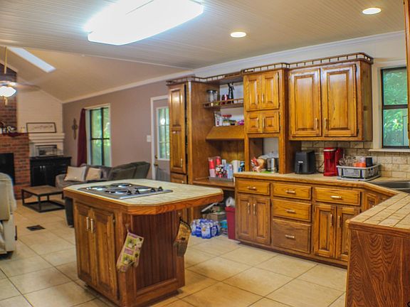 4th image of 114 Glenwood Dr