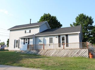 119 S Woodhull Rd, Laingsburg, MI 48848