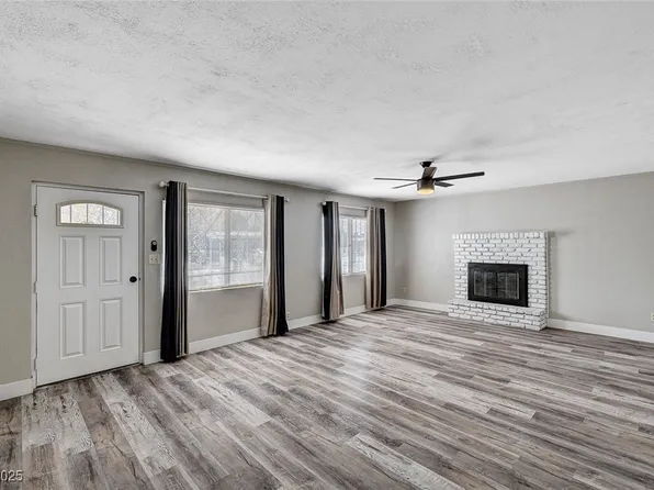 2825 Caney St, North Las Vegas, NV 89030