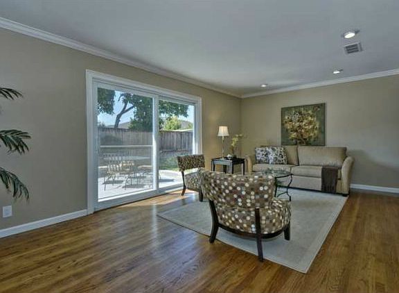 4th image of 1220 Pembridge Dr