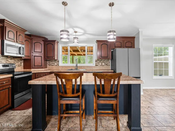 4916 CATTAIL Street, Middleburg, FL 32068