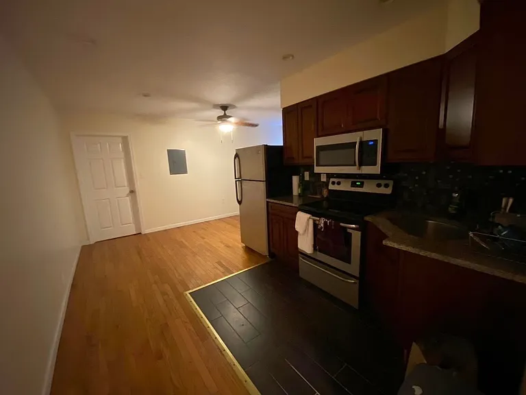4428 Sansom St #2 — Photo 6
