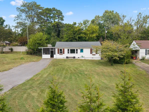 7205 S Northshore Dr, Knoxville, TN 37919
