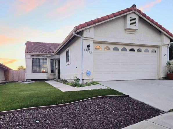 15728 Caminito Atico