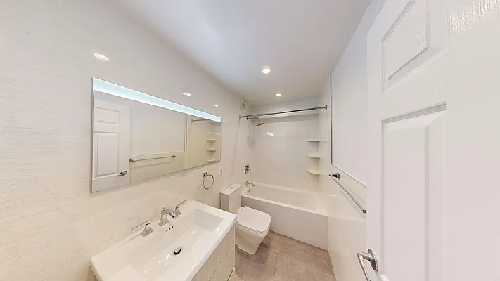 Rented by AZ REALTY NYC LLC | media 20