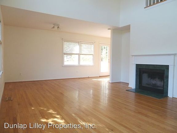 4th image of 105-A Stewart Ln