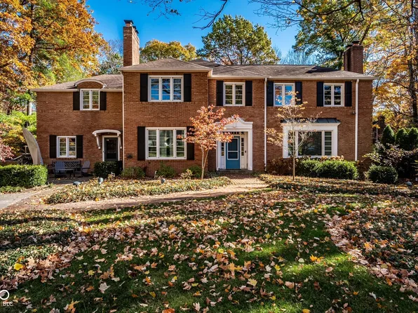 7085 N Pennsylvania St, Indianapolis, IN 46220