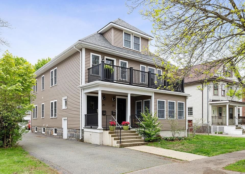 1st image of 25 Dyer Ave #25